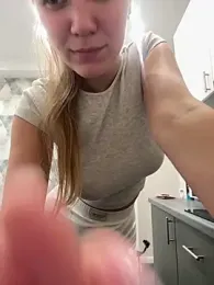 Ketitull — Stripchat recorded stream image, 29.09.2025 05:50