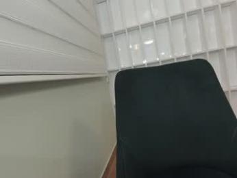 ehotlovea — Chaturbate recorded stream screenshot (30 Sep 2025)