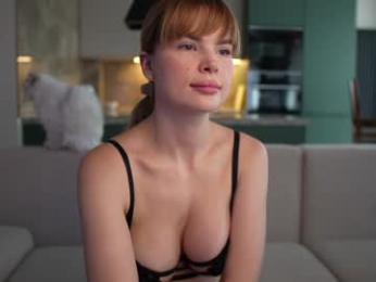 love_you_to123 — Chaturbate recorded stream image, 02.10.2025 04:20
