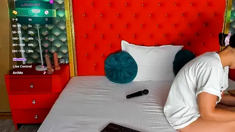 VallerieJones — Stripchat recorded stream image, 02.10.2025 00:50