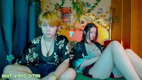 TrickyKitsune — Stripchat recorded stream image, 02.10.2025 13:00