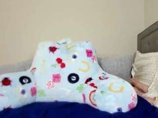 charlie3x215 — Camsoda recorded stream image, 02.10.2025 16:30