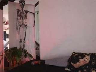 elissecinnamon — Camsoda recorded stream screenshot (03 Oct 2025)