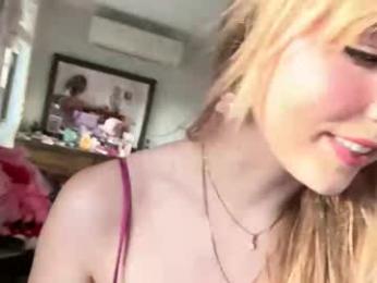 kittengirlxo — Chaturbate recorded stream image, 03.10.2025 03:10