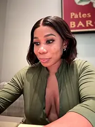 Belle___ — Stripchat recorded stream image, 03.10.2025 21:20