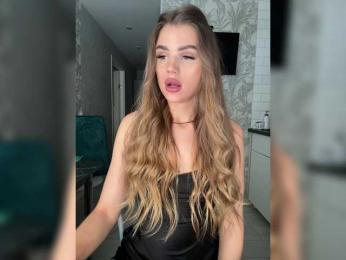 SweetyMia — Bongacams recorded stream screenshot (19 Feb 2025)