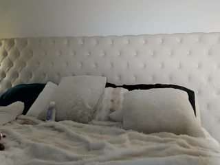 giannalove — Camsoda recorded stream image, 05.10.2025 05:40