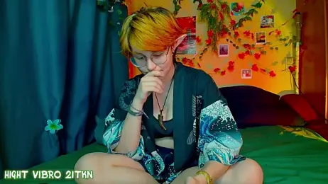 TrickyKitsune — Stripchat recorded stream image, 06.10.2025 13:40