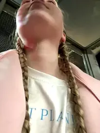 bambi_lu — Stripchat recorded stream image, 07.10.2025 16:20