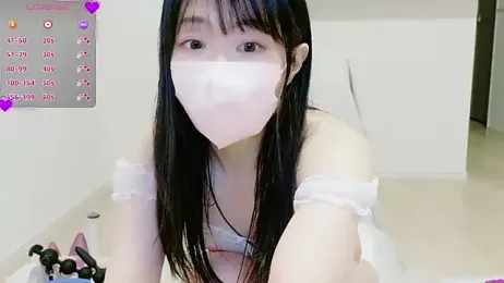 IORio2 — Stripchat recorded stream image, 07.10.2025 17:40
