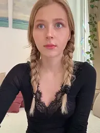 LunaRase — Stripchat recorded stream screenshot (08 Oct 2025)