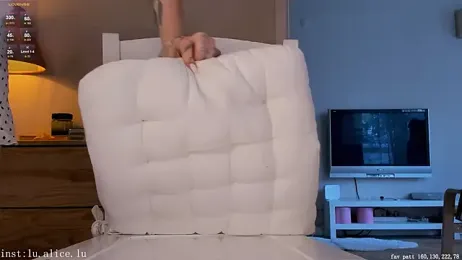 alicelu_ — Stripchat recorded stream screenshot (08 Oct 2025)