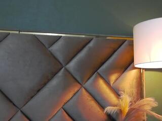 Sophia Loreen — Flirt4free recorded stream screenshot (08 Oct 2025)