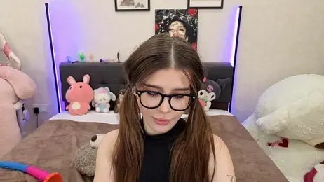 dolly_ll — Stripchat recorded stream image, 09.10.2025 13:20