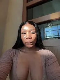 Belle___ — Stripchat recorded stream image, 10.10.2025 21:10