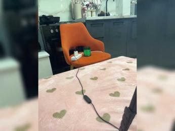 CuteKitty00 — Bongacams recorded stream image, 10.10.2025 22:20