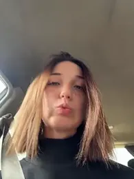 DollyTall — Stripchat recorded stream image, 11.10.2025 08:50