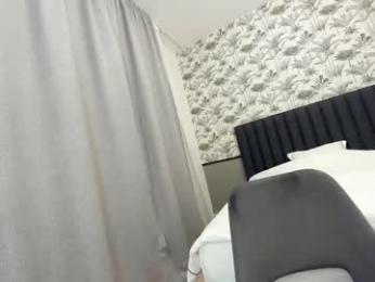 ehotlovea — Chaturbate recorded stream screenshot (20 Feb 2025)