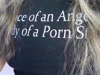 Sophia Loreen — Flirt4free recorded stream screenshot (11 Oct 2025)