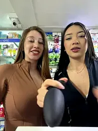 roouse — Stripchat recorded stream screenshot (11 Oct 2025)