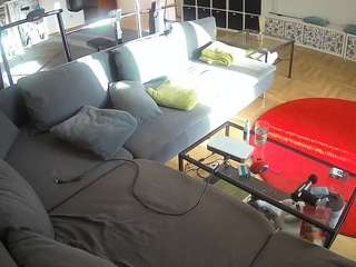 voyeurcam-julmodels-living-3 — Camsoda recorded stream image, 09.10.2025 18:00