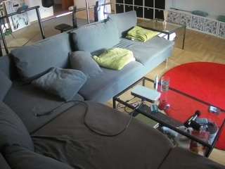 voyeurcam-julmodels-living-3 — Camsoda recorded stream image, 09.10.2025 18:00