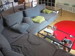 voyeurcam-julmodels-living-3 — Camsoda recorded stream image, 09.10.2025 18:00