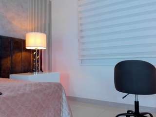 viioletlover — Camsoda recorded stream image, 13.10.2025 00:10