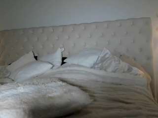 giannalove — Camsoda recorded stream image, 13.10.2025 12:50