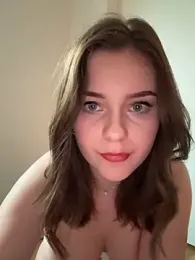 MaribelRiver — Stripchat recorded stream screenshot (13 Oct 2025)