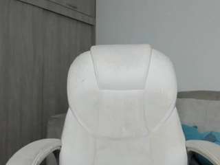 alexyferrer — Camsoda recorded stream image, 13.10.2025 21:40