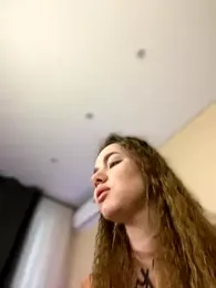 Jane_Meys — Stripchat recorded stream image, 14.10.2025 05:00
