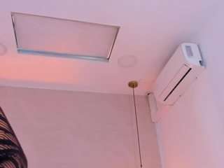 latinfussion — Camsoda recorded stream image, 14.10.2025 12:10
