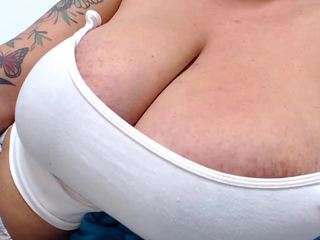 lexysweet — Camsoda recorded stream image, 14.10.2025 20:30