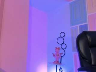 meganwest — Camsoda recorded stream image, 14.10.2025 20:40