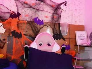 mssburbuja — Camsoda recorded stream image, 15.10.2025 03:00