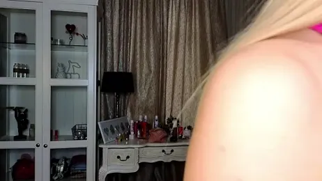 AnneFoxy — Stripchat recorded stream image, 15.10.2025 07:20