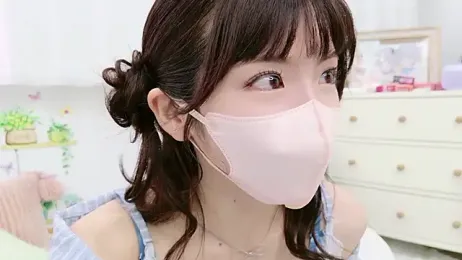 -minami- — Stripchat recorded stream screenshot (15 Oct 2025)