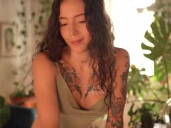 effylowell_ — Chaturbate recorded stream image, 15.10.2025 16:00