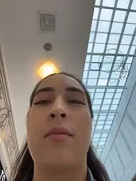 Holly_Play — Stripchat recorded stream image, 16.10.2025 09:00