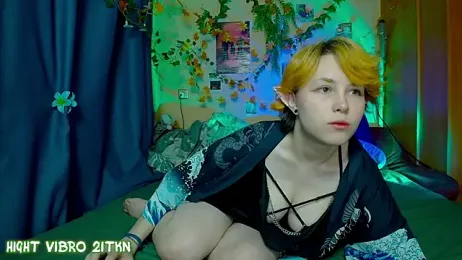 TrickyKitsune — Stripchat recorded stream image, 16.10.2025 12:40