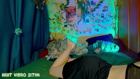 TrickyKitsune — Stripchat recorded stream image, 16.10.2025 12:40