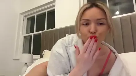 lolableux — Stripchat recorded stream screenshot (16 Oct 2025)