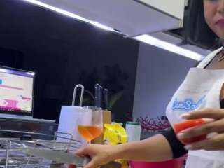 viioletlover — Camsoda recorded stream image, 16.10.2025 20:30
