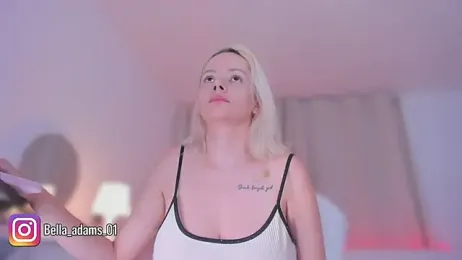 bella_adams_ — Stripchat recorded stream image, 17.10.2025 00:40