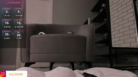 juicy-pussy — Stripchat recorded stream screenshot (17 Oct 2025)