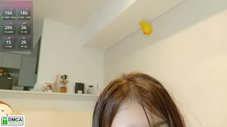 SUZU_ — Stripchat recorded stream image, 17.10.2025 13:10