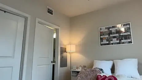 graciesmith27 — Stripchat recorded stream screenshot (17 Oct 2025)