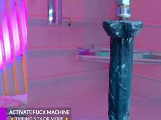 pawi05 — Camsoda recorded stream image, 17.10.2025 21:00