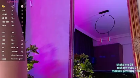 CutiePie69__ — Stripchat recorded stream screenshot (17 Oct 2025)